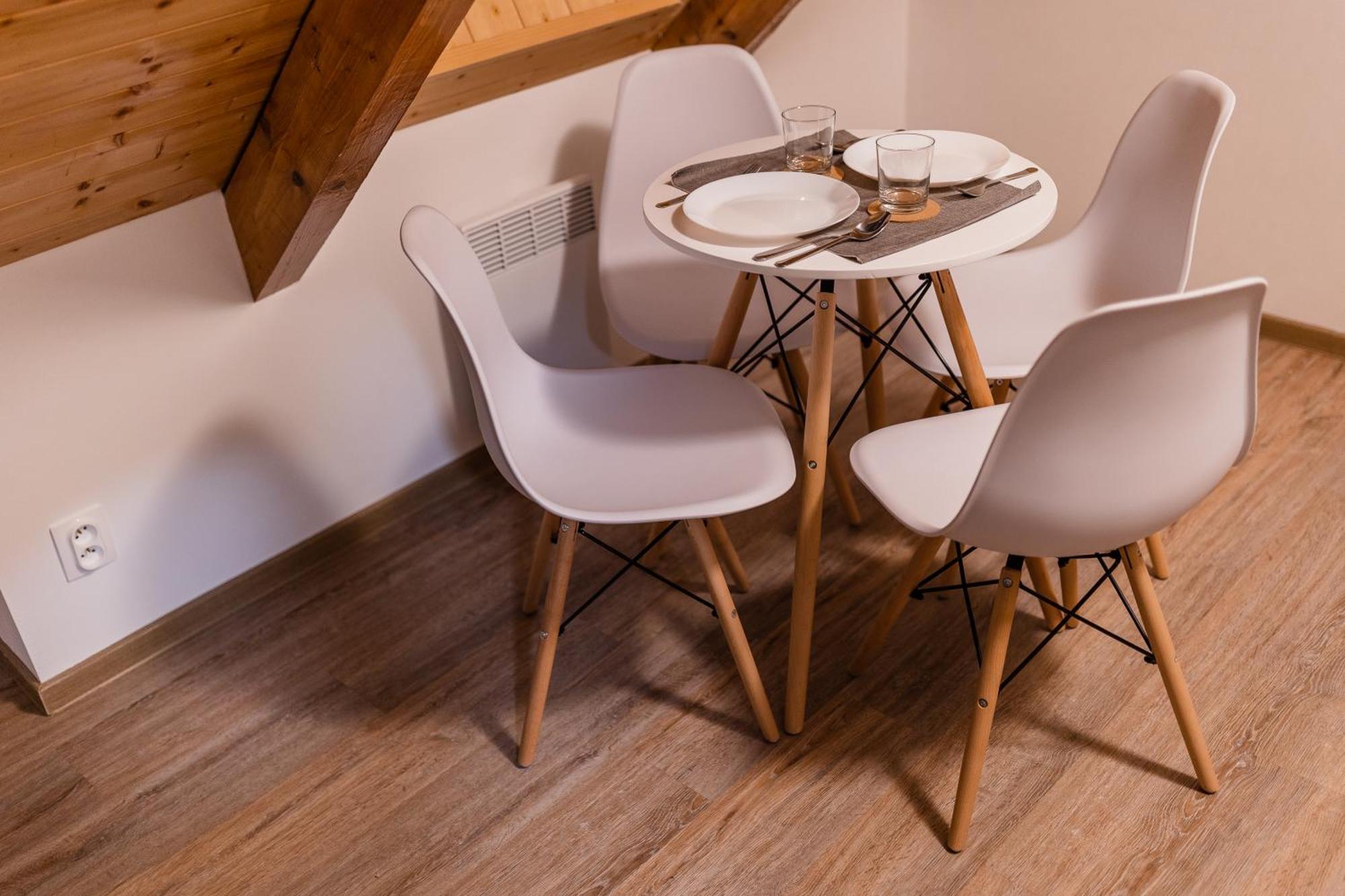 Romanticky Loft Parking U Hlavniho Nadrazi Olomouc Eksteriør billede