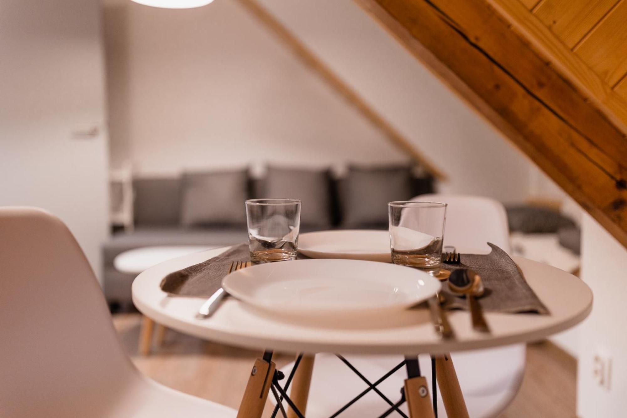 Romanticky Loft Parking U Hlavniho Nadrazi Olomouc Eksteriør billede