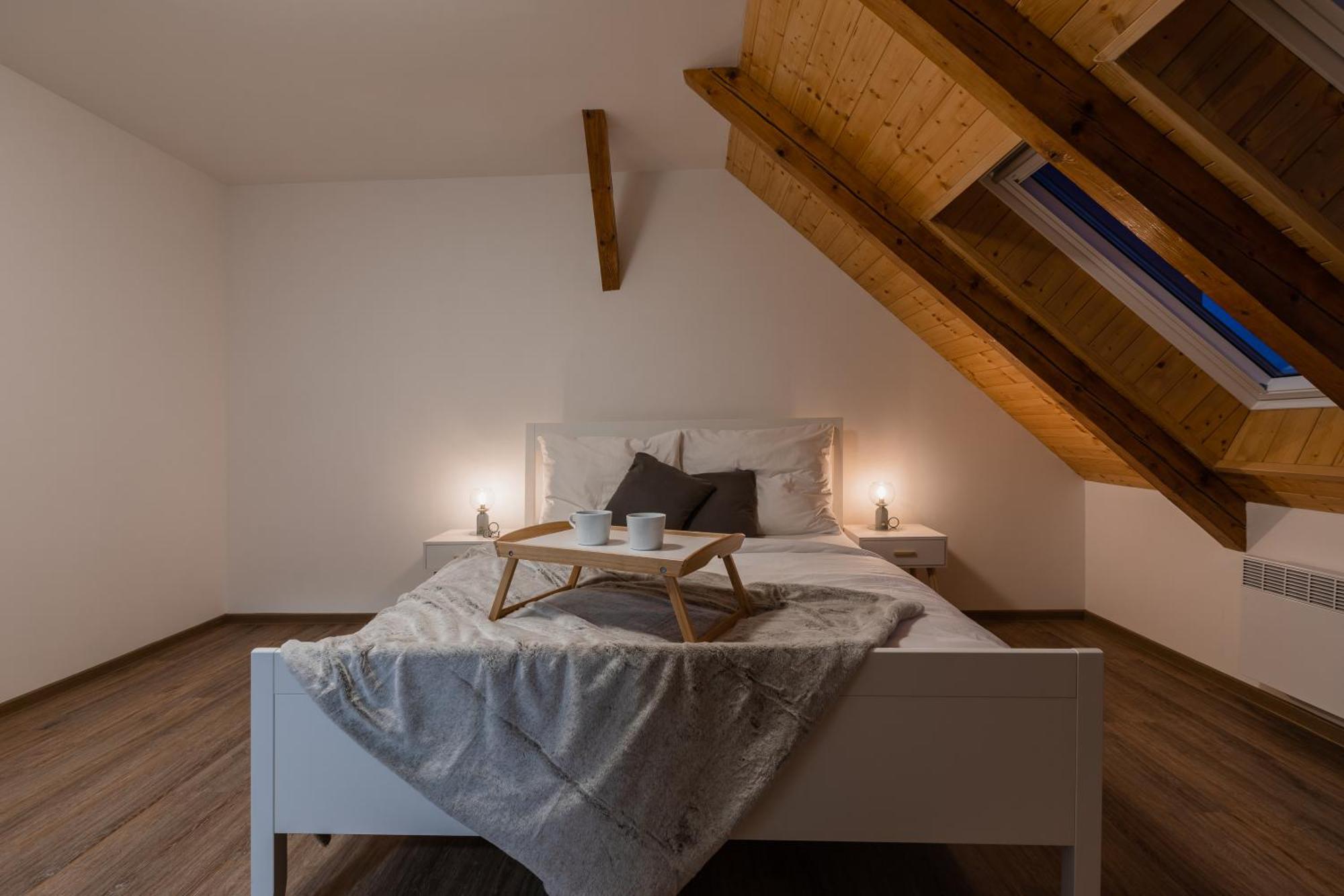 Romanticky Loft Parking U Hlavniho Nadrazi Olomouc Eksteriør billede